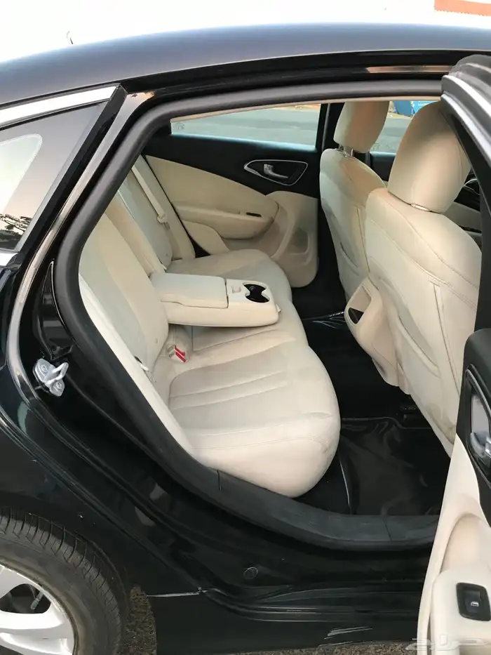 ( تم البيع ) كرايزلر C200 موديل 2016 17