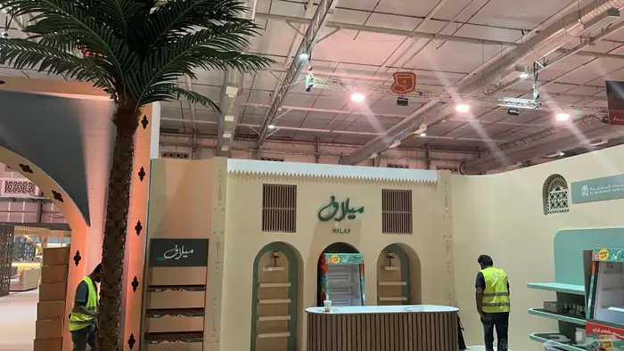 بوثات معارض تصميم وتنفيذ دربزين ابواب 0