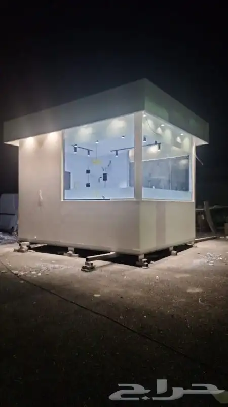 كشك للبيع 3 4 0