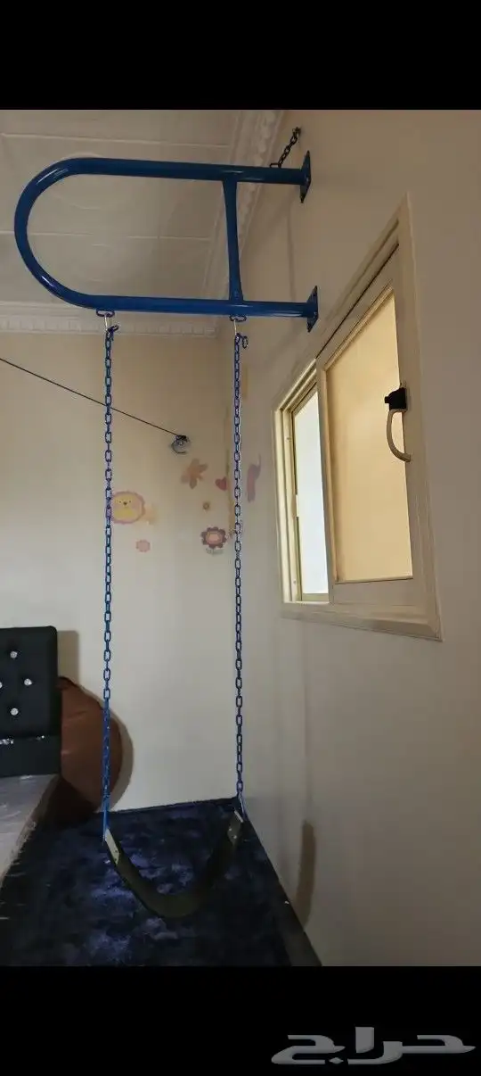 Wallmounted swings 8
