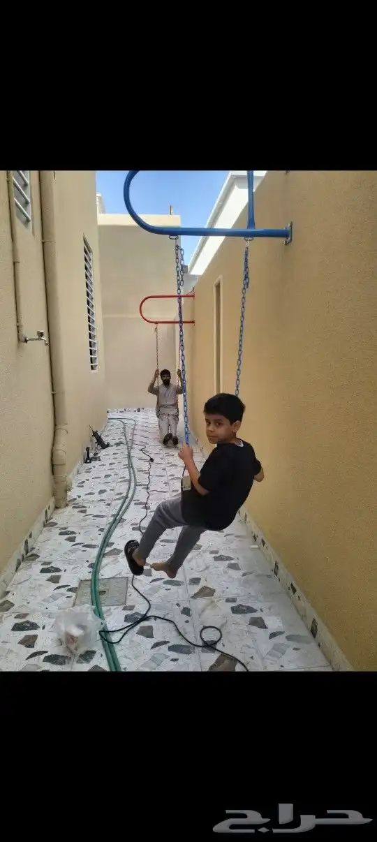 Wallmounted swings 9