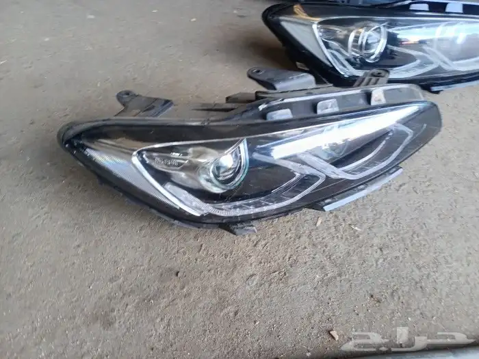 شمعات ازير مديل 2012ومديل 2015ومديل 2022وصدمات امامي وخلفي و 0