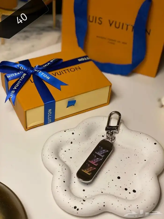 ميداليات لويس فيتون ماستر كوالتي متنوعة 8