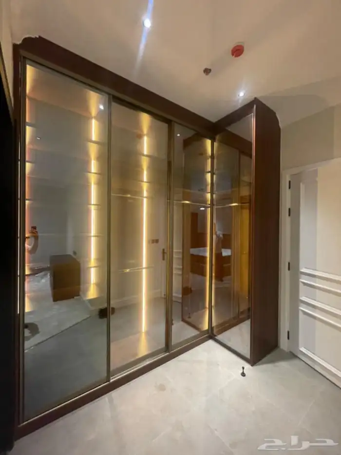 ديكورات خشبية ومعدنية تصميم وتنفيذ 62