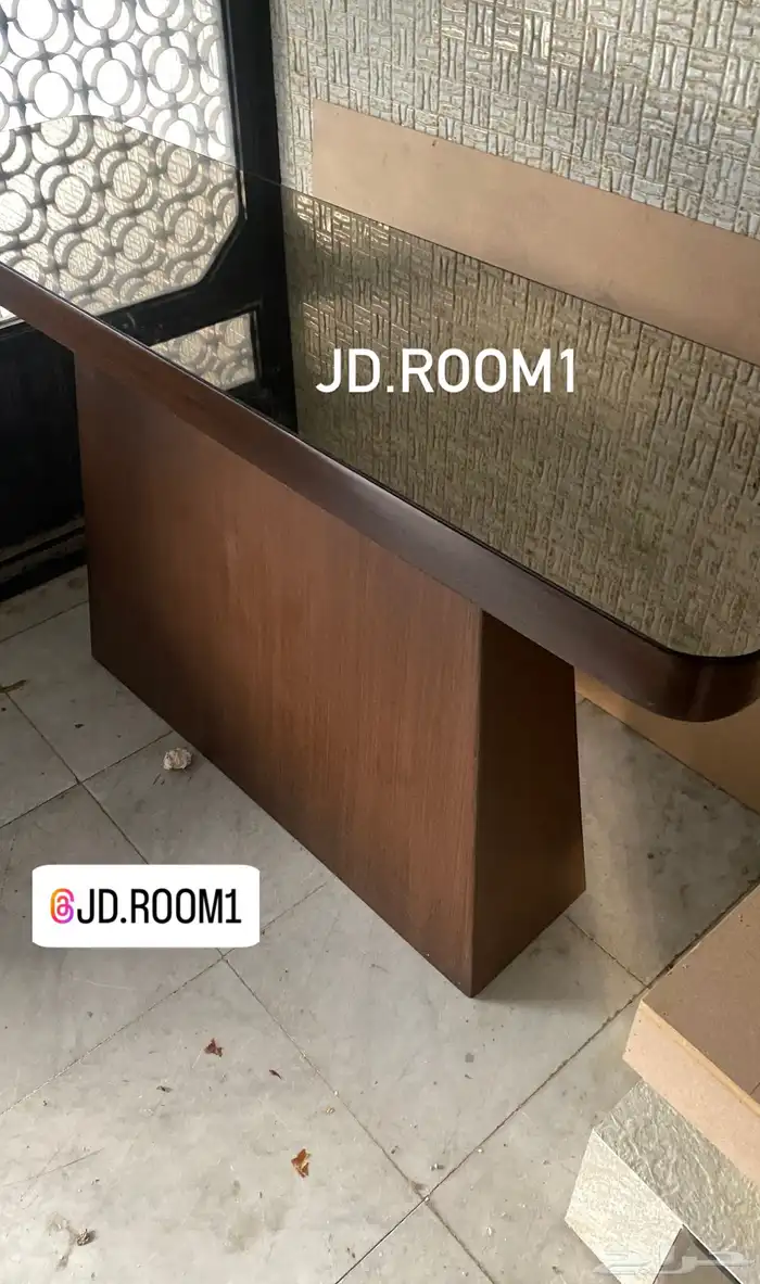طاولات مرايا و زجاج 27