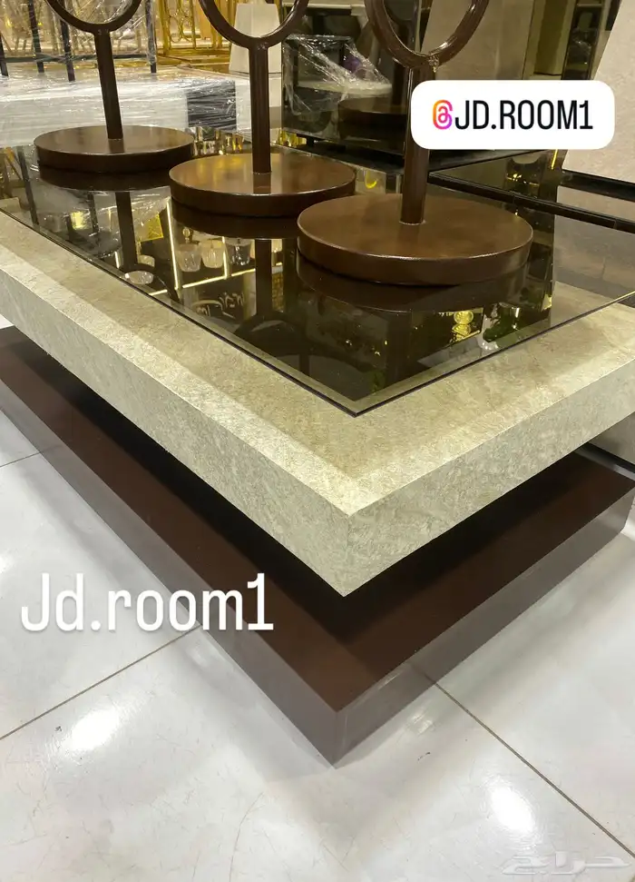 طاولات مرايا و زجاج 36
