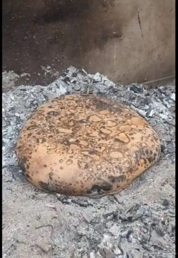 خبز مقنا و يدام ( معرق ) تبيض اللوجه 2