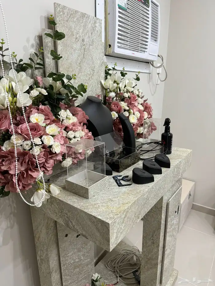 عربية ملكة 2