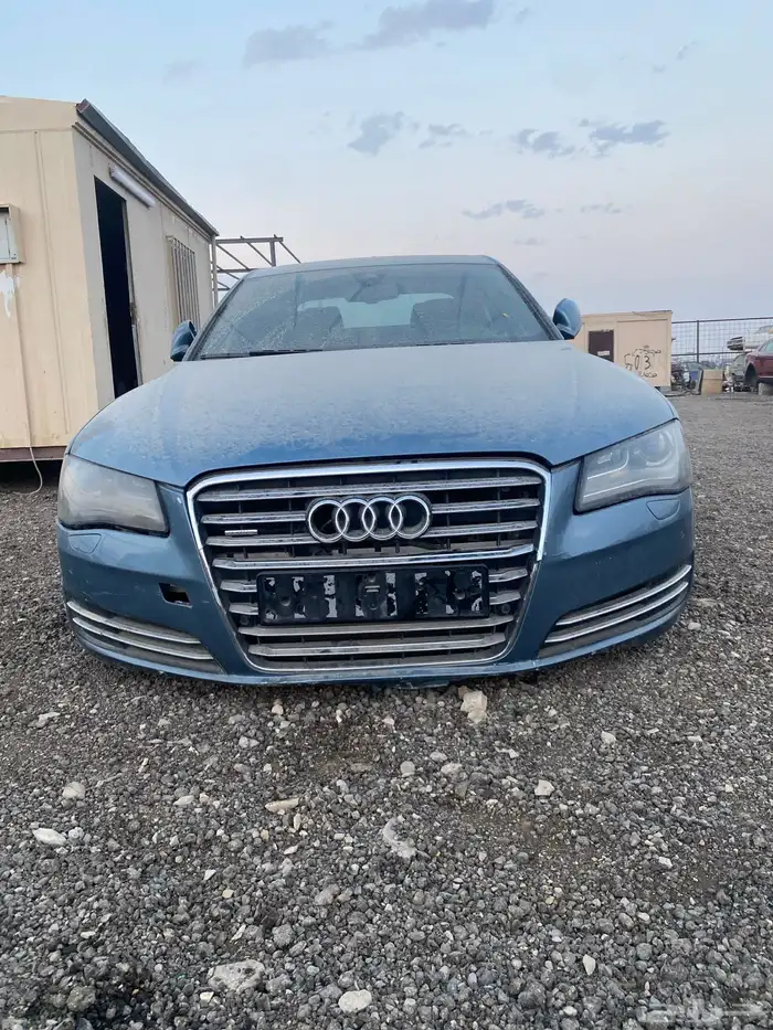 بيع قطع غيار اودي A8 4