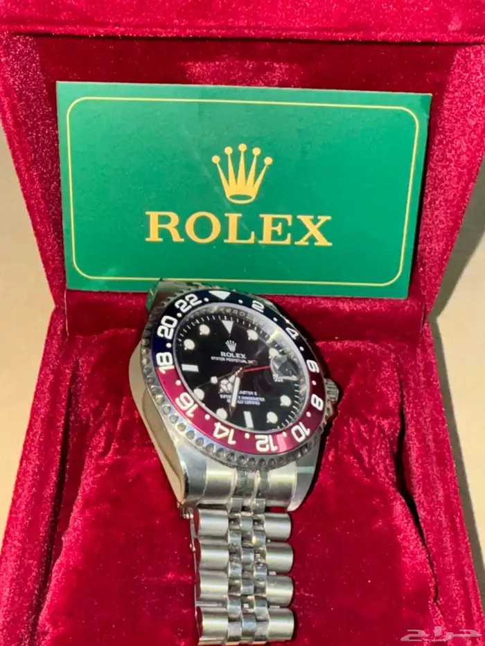 ساعة رولكس مطابقة للأصل نادرة الاستخدام 0