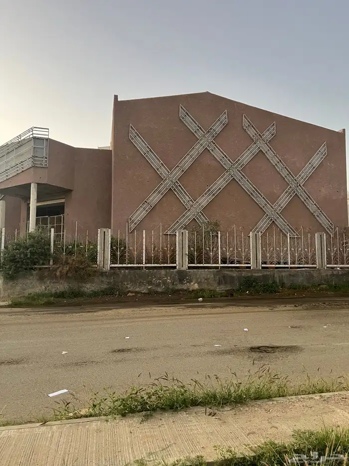 قاعة مناسبات جديدة موقع ممتاز للإيجار 2