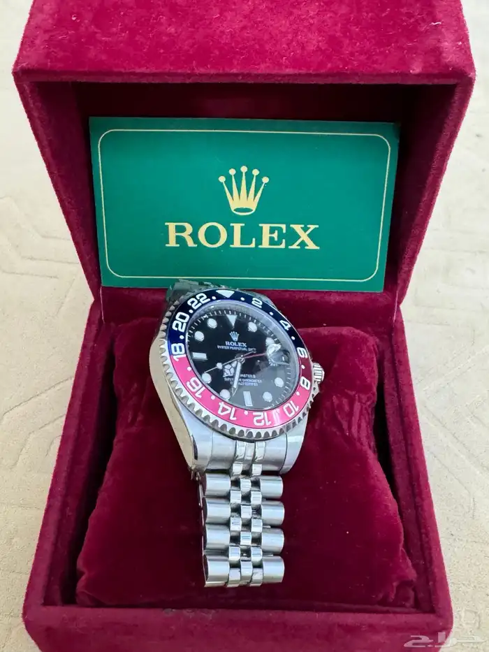 ساعة رولكس مطابقة للأصل نادرة الاستخدام 1