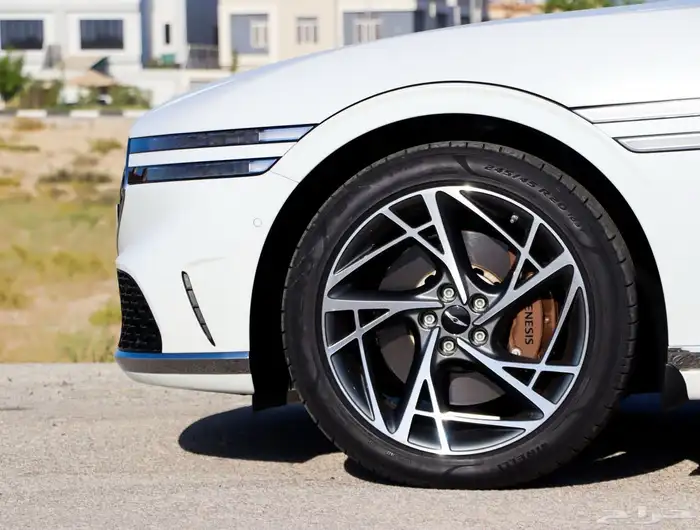 جنيسيس Genesis Royal AWD G90 11