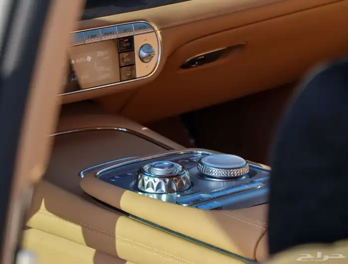 جنيسيس Genesis Royal AWD G90 3