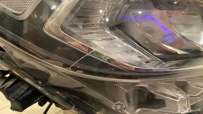 شمعات راف فور RAV4 2021 9