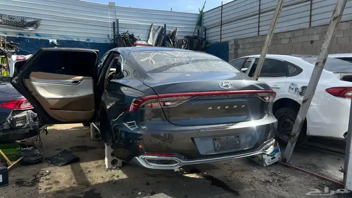 قطع غيار تشليح هونداي ازيرا 2022 4