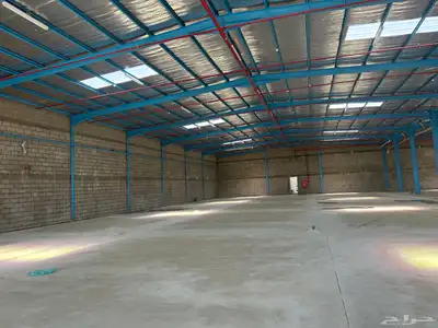 مستودع بمبنى إداري للايجار بحي النخيل 16
