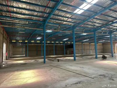 مستودع بمبنى إداري للايجار بحي النخيل 26