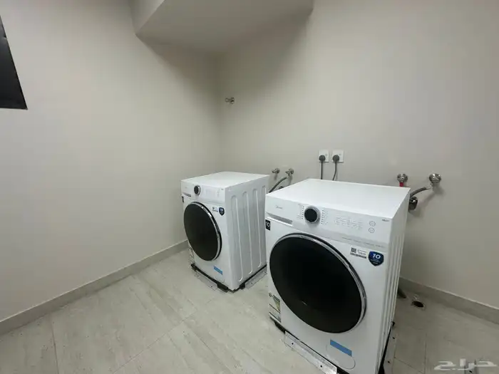وحدات سكنية للايجار مؤثثة 14
