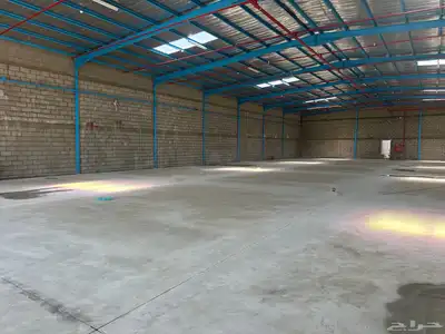 مستودع بمبنى إداري للايجار بحي النخيل 22
