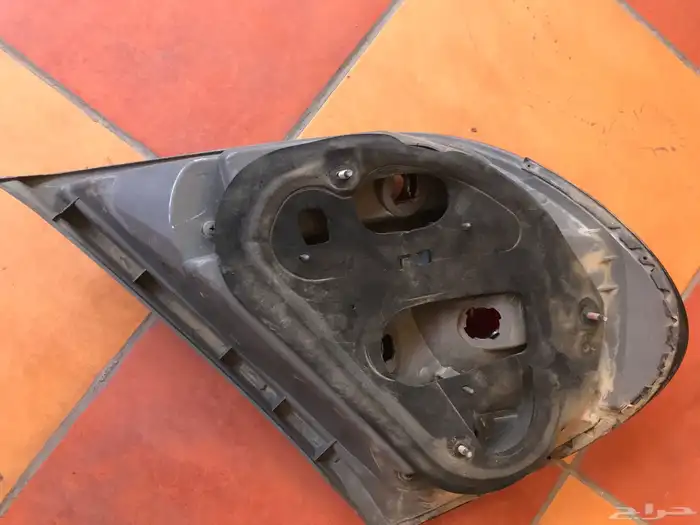 اصطب ومرايه كامري2006 اصلي 5