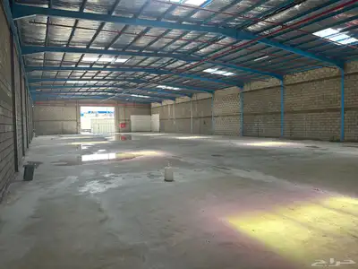 مستودع بمبنى إداري للايجار بحي النخيل 10