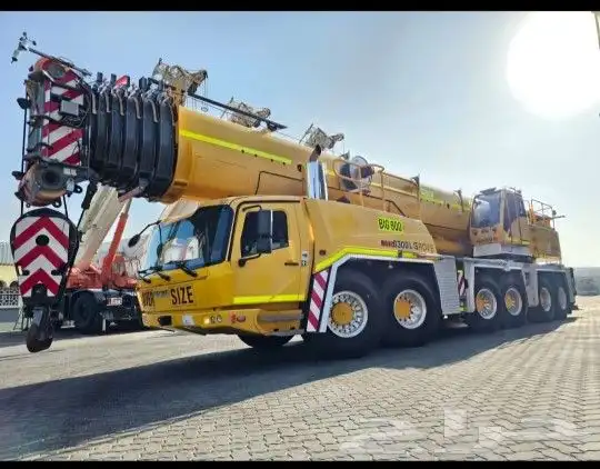 تاجير رافعات شوكيه و كرينات ونشات بوكلينات ميني صغيره 1