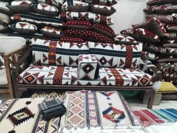 كراسي حديد 5