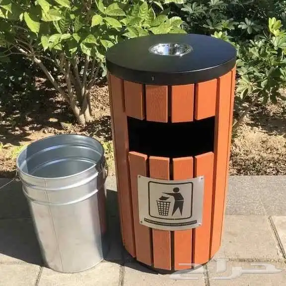 جيمع مستلزمات الحدايق من واعمدة اناره والديكوريه ومجسمات 0