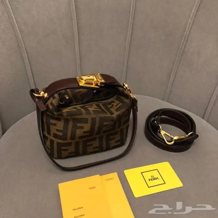 شنط فندي ماستر بسعر مخفض 1