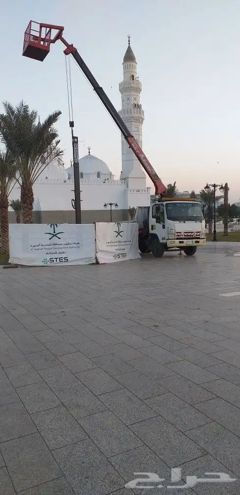 بم تراك ونش كرين سطحه دينا هيدروليك للايجار ايجار إ 1