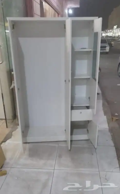 متوفر لدينا مراتب طبيه ممتاز مقاس 180 200  ومقاس 200 200  و 1