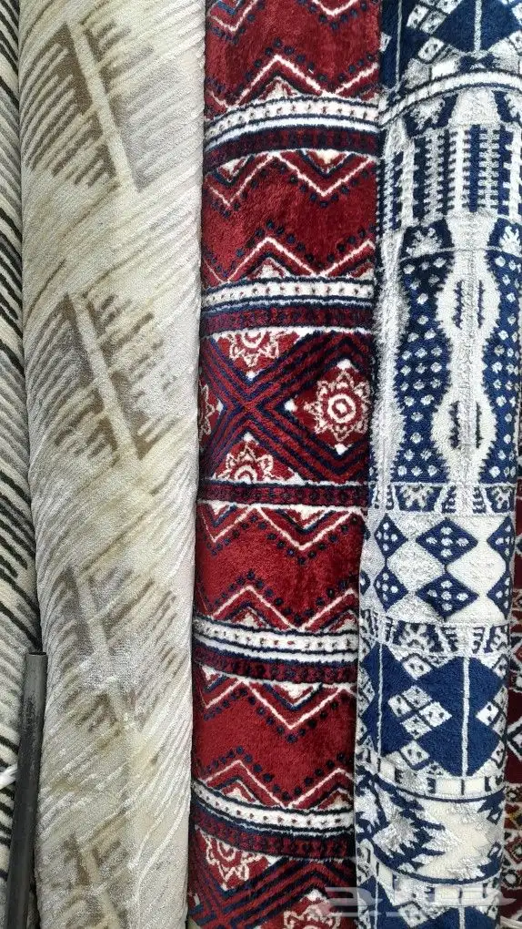 يوجد لدينا جميع انواع الموكيت والفينيل وموكيت المساجد 2