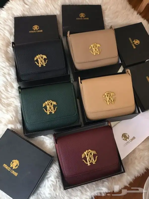 شنط ماركات جمله وتفرقه للطلب والاستفسار واتس 8