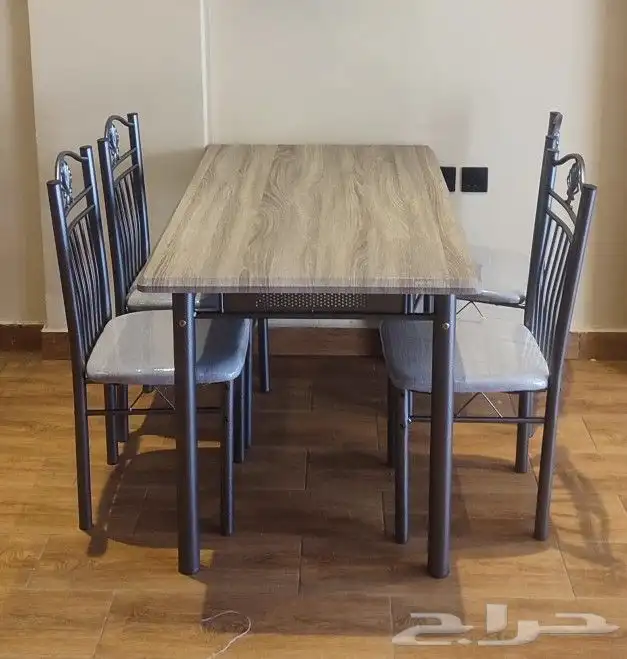 طاولة طعام 4 كرسي جديد 1
