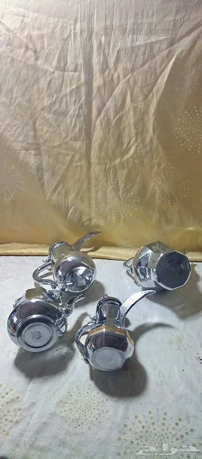 طقم دلال واباريق صناعة كورية ستاليس ستيل اصدار قديم 8