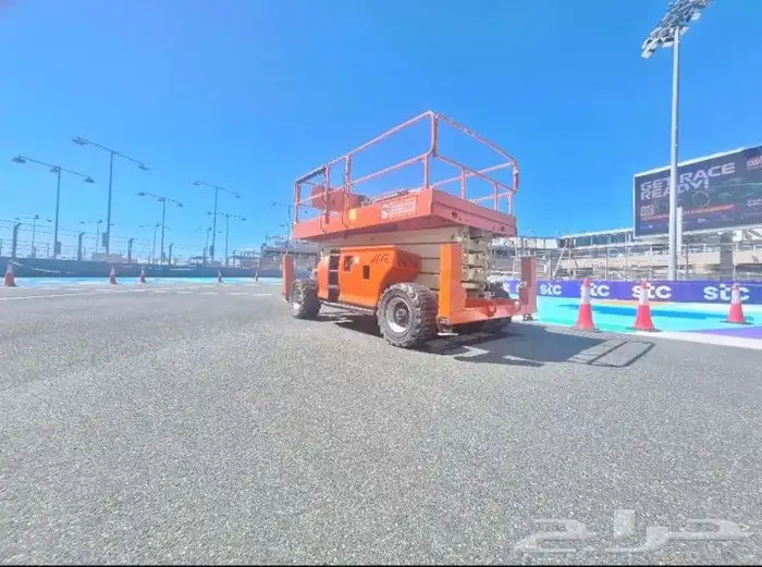 ابو نشمي لتأجير جميع انواع المعدات الثقيلة 4