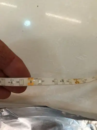 للبيع لد للسيارات 12 فولت يبدأ من 4 ريال 12