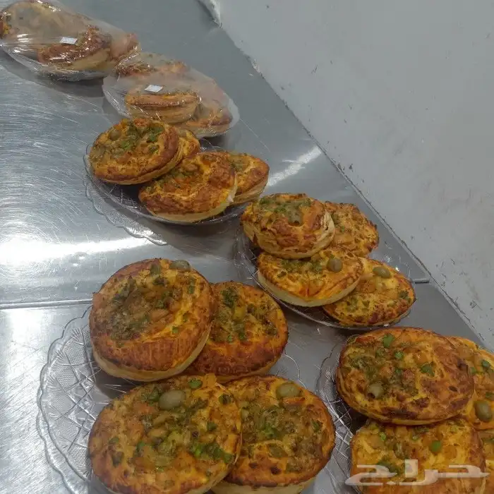 السلام عليكم ورحمه الله وبركاته . معلم مخبوزات خبرة 20 عام 26