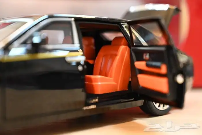 مجسم روز رايز Rolls-Royce مقاس 1 18 شركة Die Cast 16