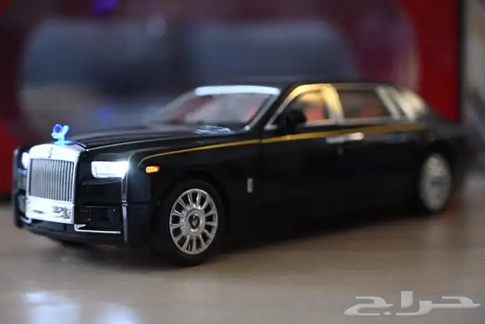 مجسم روز رايز Rolls-Royce مقاس 1 18 شركة Die Cast 5