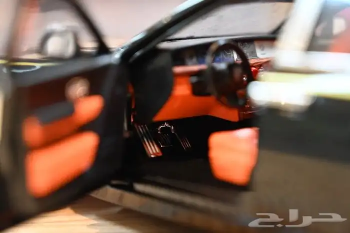 مجسم روز رايز Rolls-Royce مقاس 1 18 شركة Die Cast 20