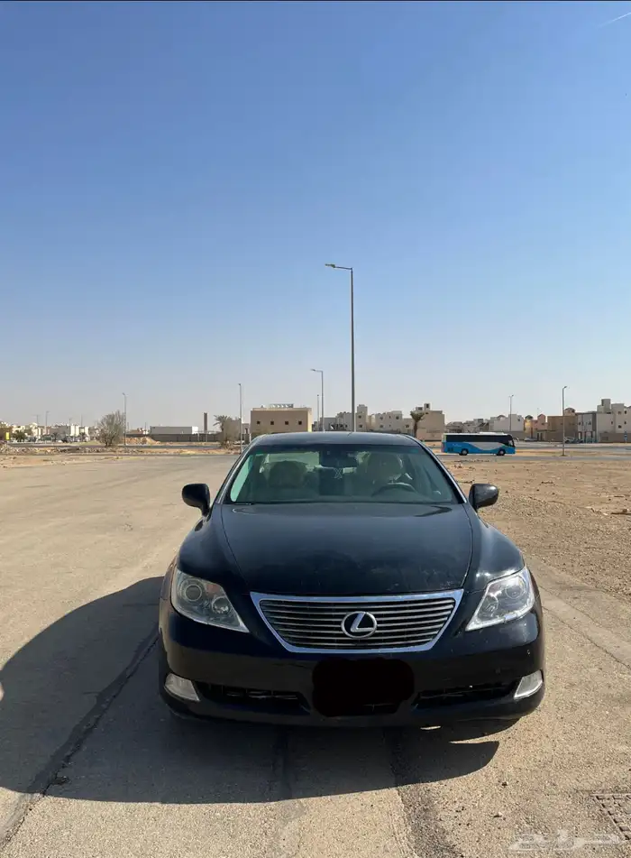 لكزس LS460L للبيع 2