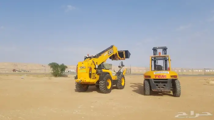 للايجار رافعات شوكيه جي سي بي تلسكوبي موديل حديث رافعة 22 1