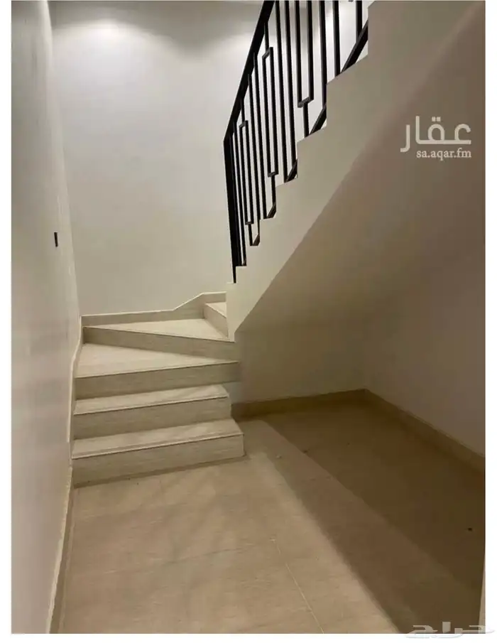 شقه للبيع 23