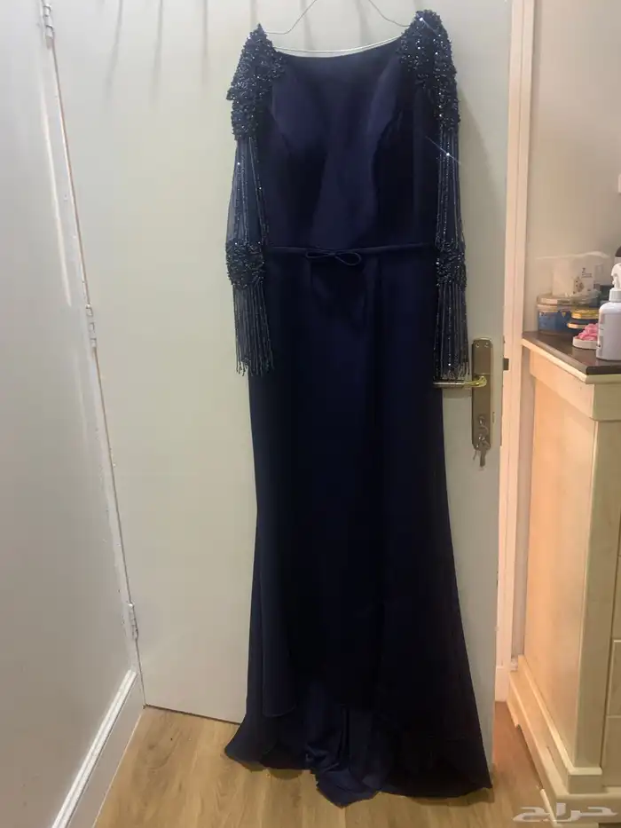 فساتين للبيع 4