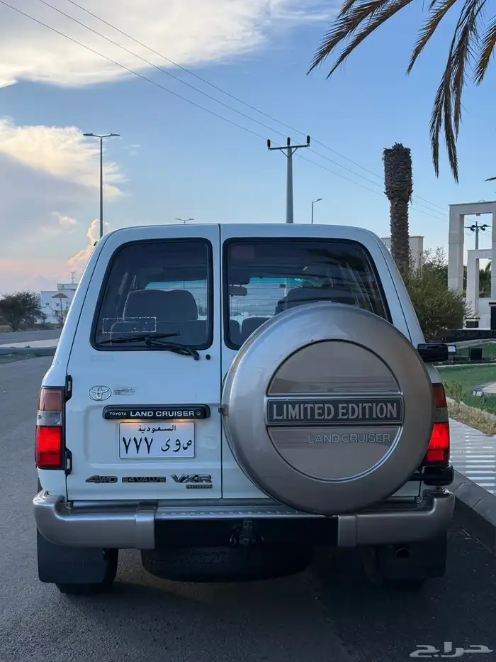 لاندكروزر VXR 1997 9