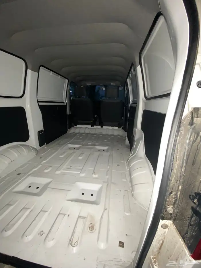 باص بضاعة للايجار للايجار فان توصيل 6