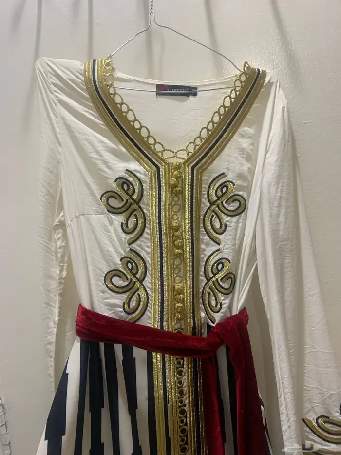 فساتين للبيع 8