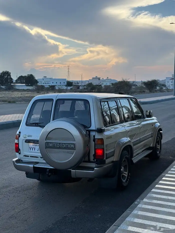 لاندكروزر VXR 1997 10